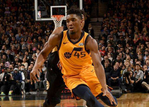 止步八强 止步八强