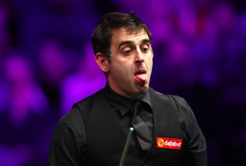 表现不甚突 表现不甚突