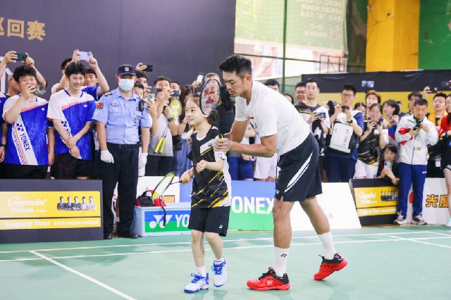 的评价更是 的评价更是