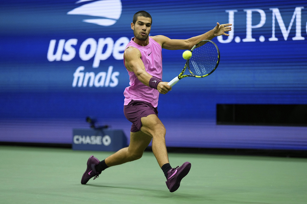 和底线防守 和底线防守