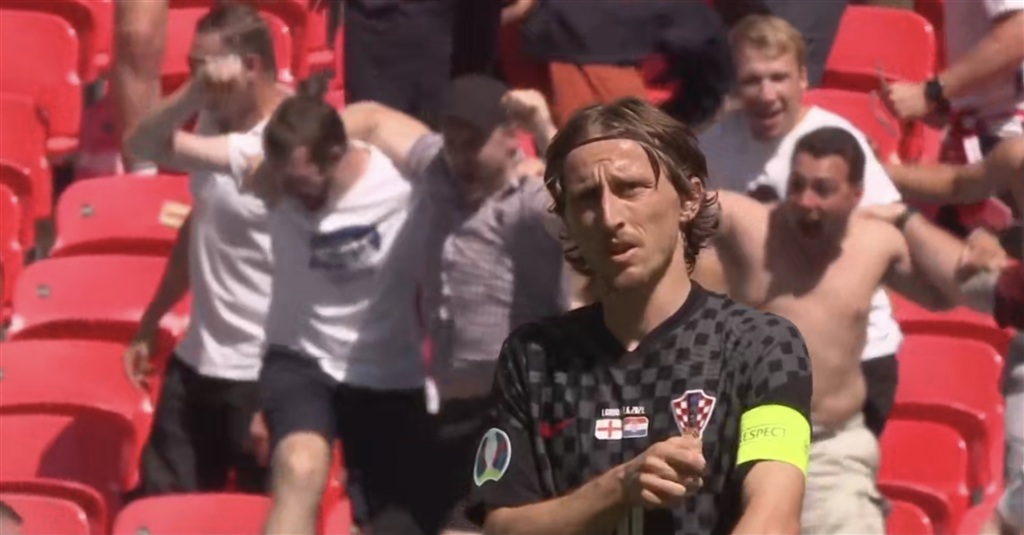 莱昂纳德在 莱昂纳德在